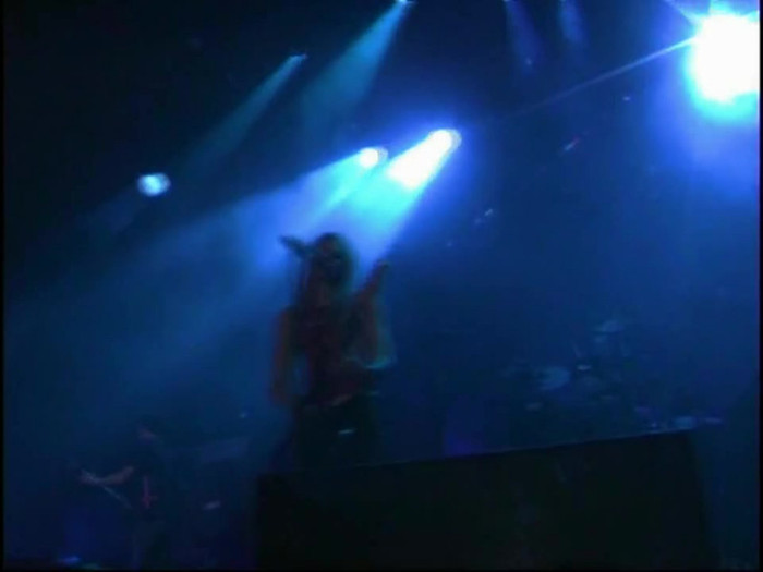 Bonez Tour Documentary [HD] Part2 - Avril Lavigne 0917