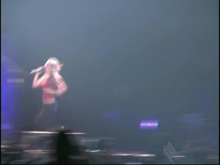 Bonez Tour Documentary [HD] Part2 - Avril Lavigne 1887