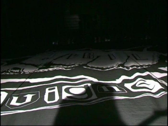 Bonez Tour Documentary [HD] Part2 - Avril Lavigne 0435