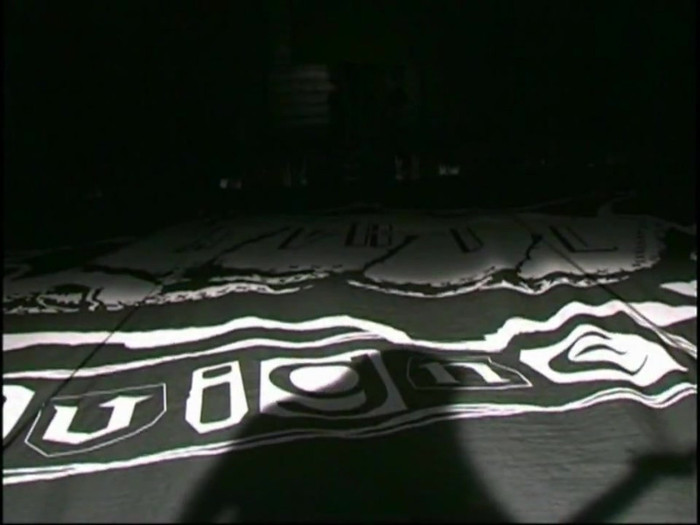 Bonez Tour Documentary [HD] Part2 - Avril Lavigne 0437