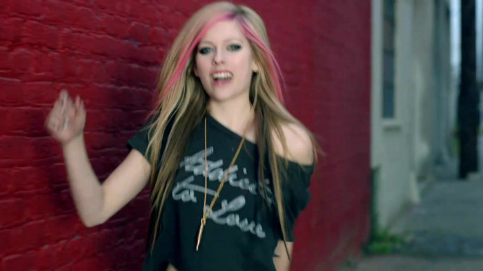 Avril Lavigne - What The Hell_youtube_original 1129 - Avril - Lavigne - What - The - Hell - oo3