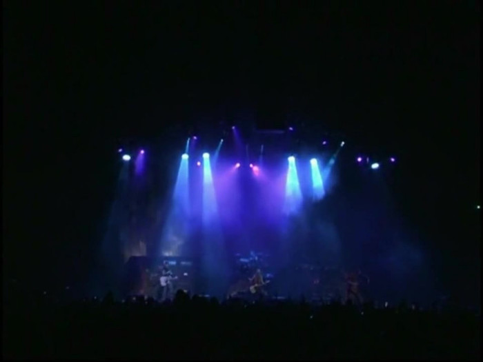 Bonez Tour Documentary [HD] Part2 - Avril Lavigne 0934