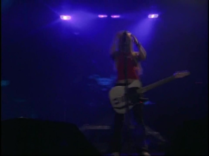 Bonez Tour Documentary [HD] Part2 - Avril Lavigne 2881