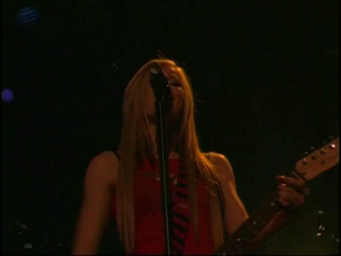 Bonez Tour Documentary [HD] Part2 - Avril Lavigne 1916