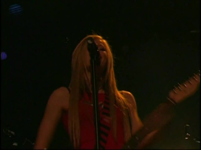 Bonez Tour Documentary [HD] Part2 - Avril Lavigne 1918