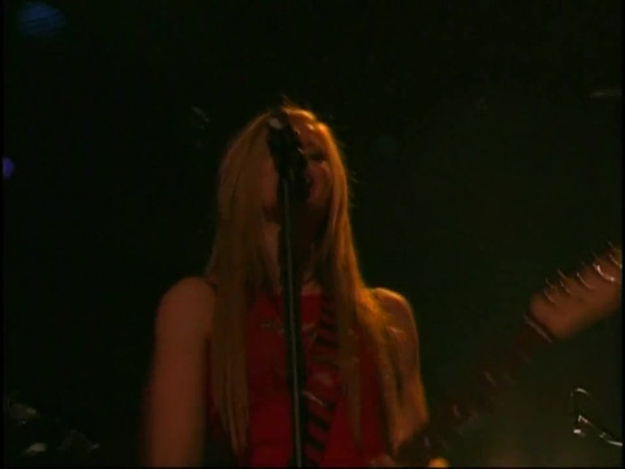 Bonez Tour Documentary [HD] Part2 - Avril Lavigne 1922