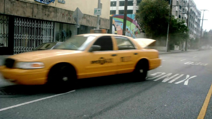 Avril Lavigne - What The Hell_youtube_original 0885