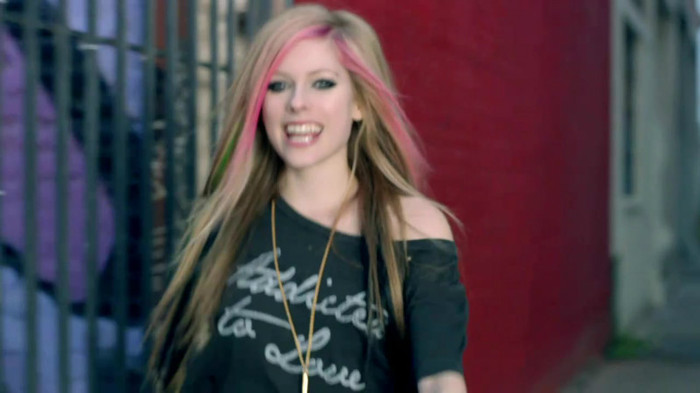 Avril Lavigne - What The Hell_youtube_original 1151 - Avril - Lavigne - What - The - Hell - oo3