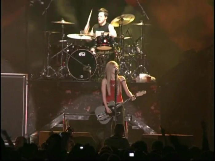 Bonez Tour Documentary [HD] Part2 - Avril Lavigne 2483