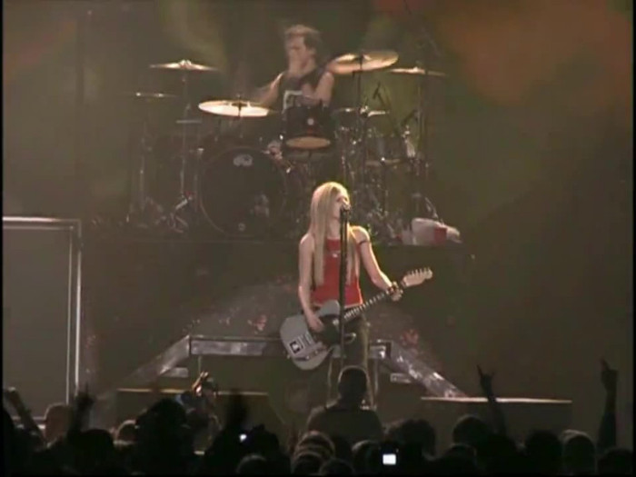Bonez Tour Documentary [HD] Part2 - Avril Lavigne 2486