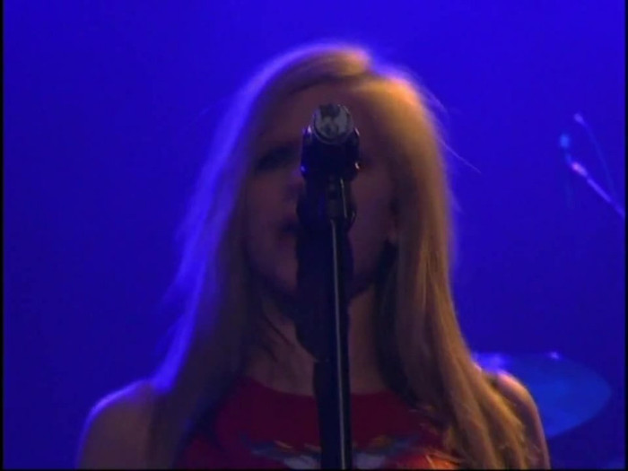 Bonez Tour Documentary [HD] Part2 - Avril Lavigne 2981