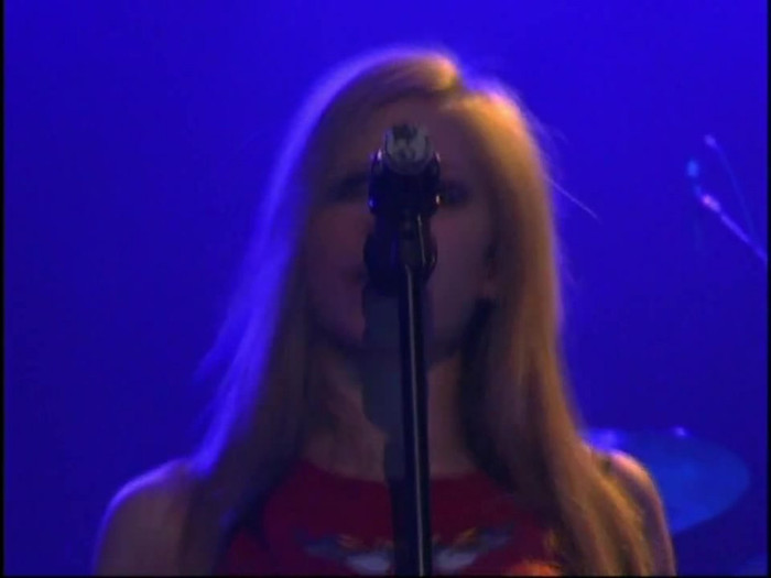 Bonez Tour Documentary [HD] Part2 - Avril Lavigne 2982