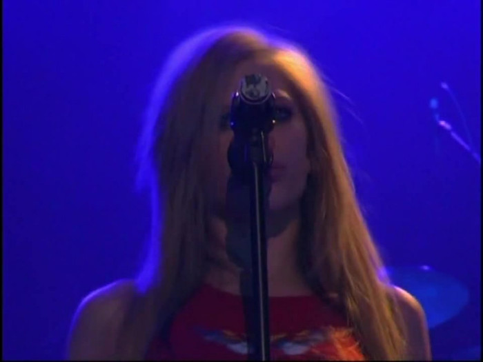 Bonez Tour Documentary [HD] Part2 - Avril Lavigne 2984