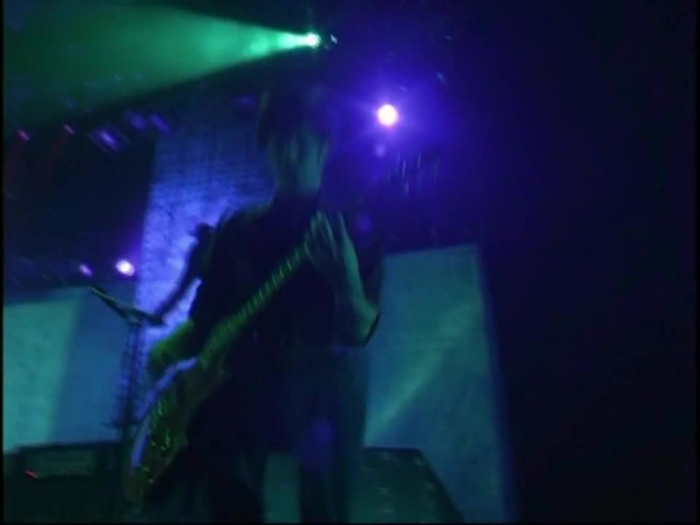 Bonez Tour Documentary [HD] Part2 - Avril Lavigne 2997