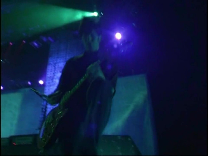 Bonez Tour Documentary [HD] Part2 - Avril Lavigne 2999