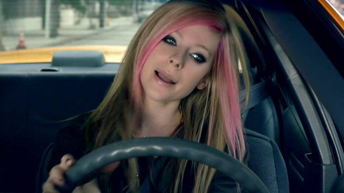 Avril Lavigne - What The Hell_youtube_original 0913