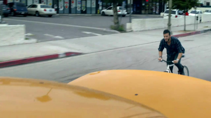 Avril Lavigne - What The Hell_youtube_original 0930