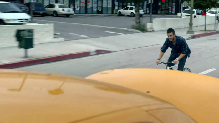 Avril Lavigne - What The Hell_youtube_original 0933