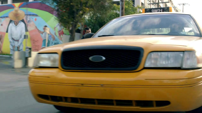 Avril Lavigne - What The Hell_youtube_original 0951