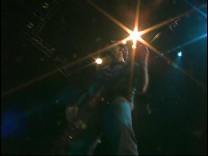 Bonez Tour Documentary [HD] Part2 - Avril Lavigne 3035