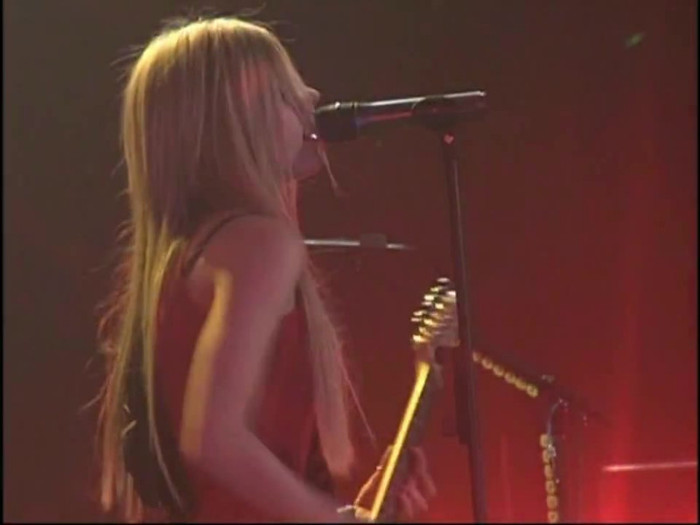 Bonez Tour Documentary [HD] Part2 - Avril Lavigne 3515