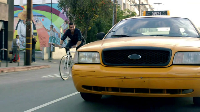 Avril Lavigne - What The Hell_youtube_original 0960