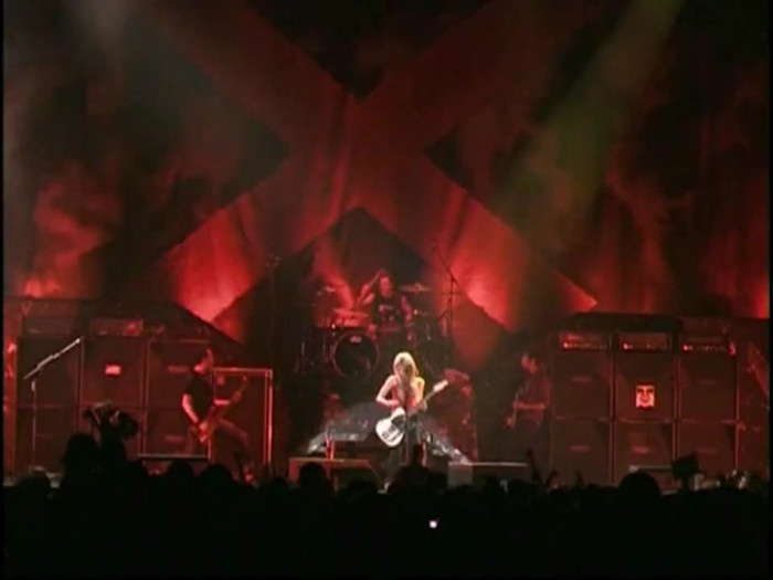 Bonez Tour Documentary [HD] Part2 - Avril Lavigne 3533