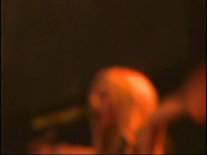 Bonez Tour Documentary [HD] Part2 - Avril Lavigne 4016 - Avril - Lavigne - 2008 - Bonez - Tour - Documentary - oo9