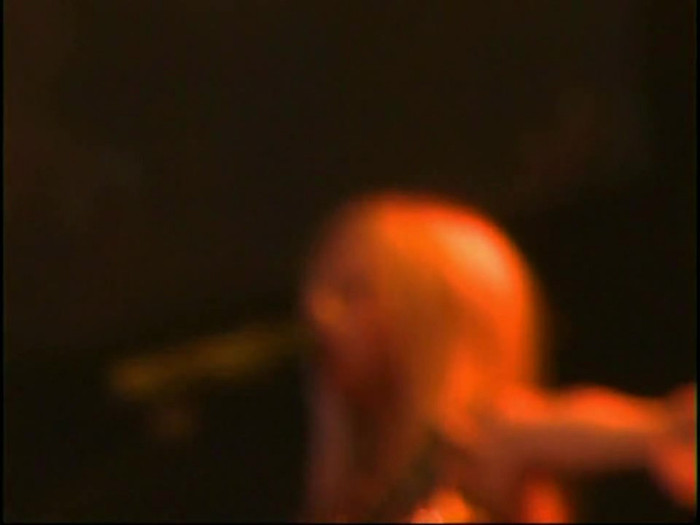 Bonez Tour Documentary [HD] Part2 - Avril Lavigne 4020 - Avril - Lavigne - 2008 - Bonez - Tour - Documentary - oo9