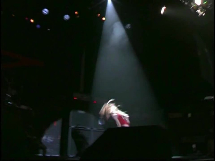 Bonez Tour Documentary [HD] Part2 - Avril Lavigne 3562 - Avril - Lavigne - 2008 - Bonez - Tour - Documentary - oo8