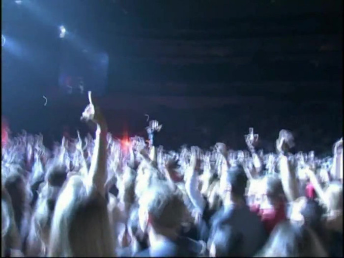 Bonez Tour Documentary [HD] Part2 - Avril Lavigne 3087 - Avril - Lavigne - 2008 - Bonez - Tour - Documentary - oo7