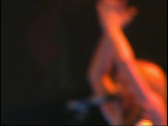 Bonez Tour Documentary [HD] Part2 - Avril Lavigne 4037 - Avril - Lavigne - 2008 - Bonez - Tour - Documentary - oo9