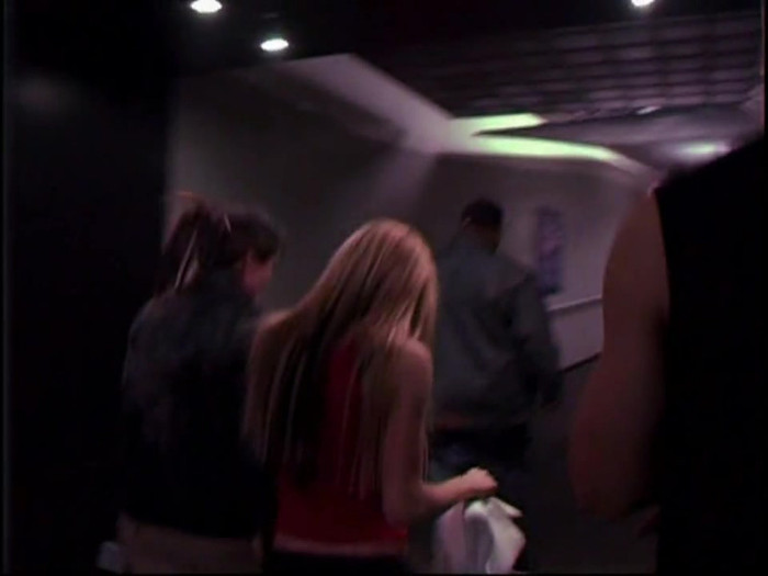 Bonez Tour Documentary [HD] Part2 - Avril Lavigne 4061 - Avril - Lavigne - 2008 - Bonez - Tour - Documentary - oo9