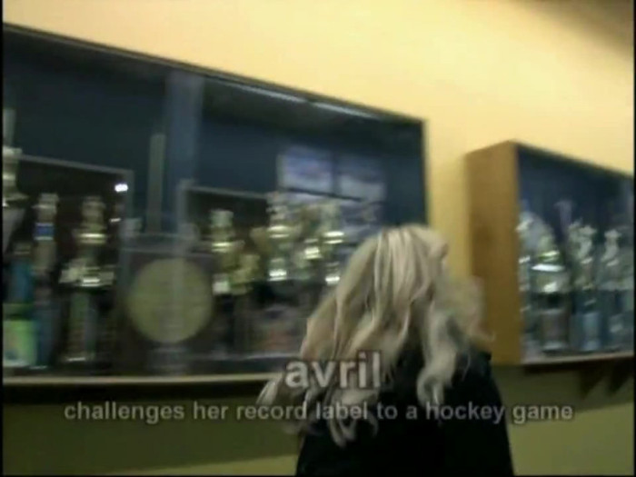 Bonez Tour Documentary [HD] Part2 - Avril Lavigne 5504