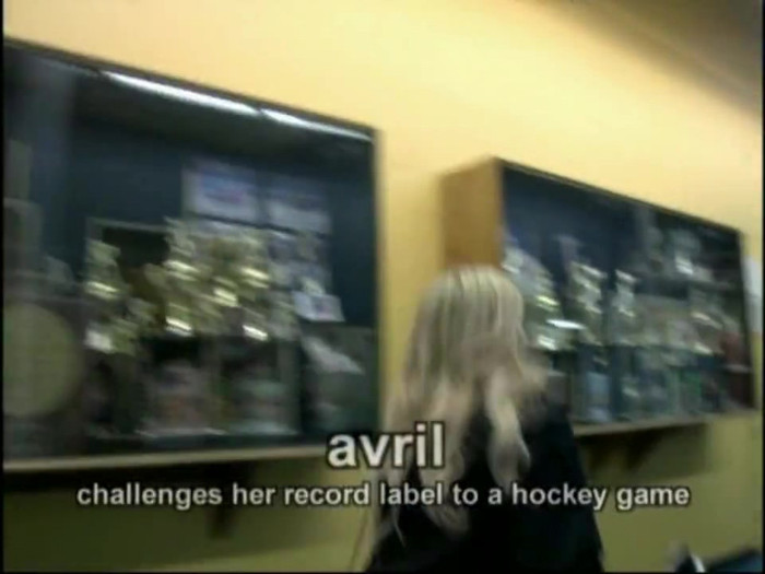 Bonez Tour Documentary [HD] Part2 - Avril Lavigne 5507