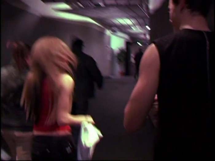 Bonez Tour Documentary [HD] Part2 - Avril Lavigne 4076 - Avril - Lavigne - 2008 - Bonez - Tour - Documentary - oo9