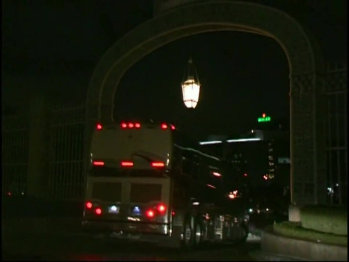 Bonez Tour Documentary [HD] Part2 - Avril Lavigne 4548