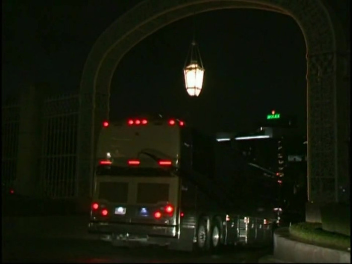 Bonez Tour Documentary [HD] Part2 - Avril Lavigne 4559