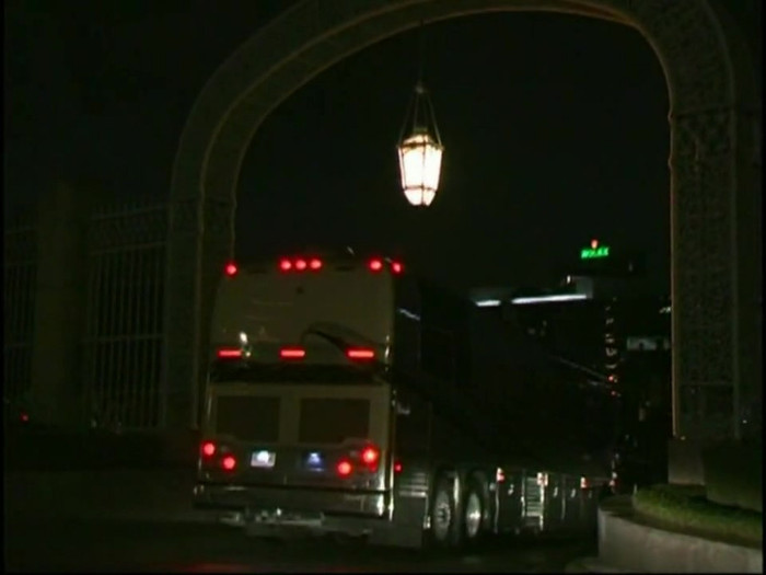 Bonez Tour Documentary [HD] Part2 - Avril Lavigne 4560