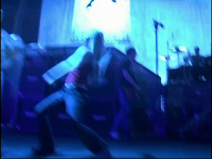 Bonez Tour Documentary [HD] Part2 - Avril Lavigne 3141