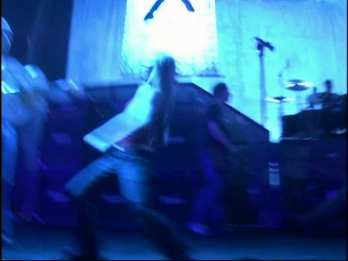 Bonez Tour Documentary [HD] Part2 - Avril Lavigne 3143 - Avril - Lavigne - 2008 - Bonez - Tour - Documentary - oo7