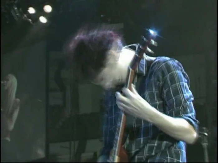 Bonez Tour Documentary [HD] Part2 - Avril Lavigne 3623 - Avril - Lavigne - 2008 - Bonez - Tour - Documentary - oo8