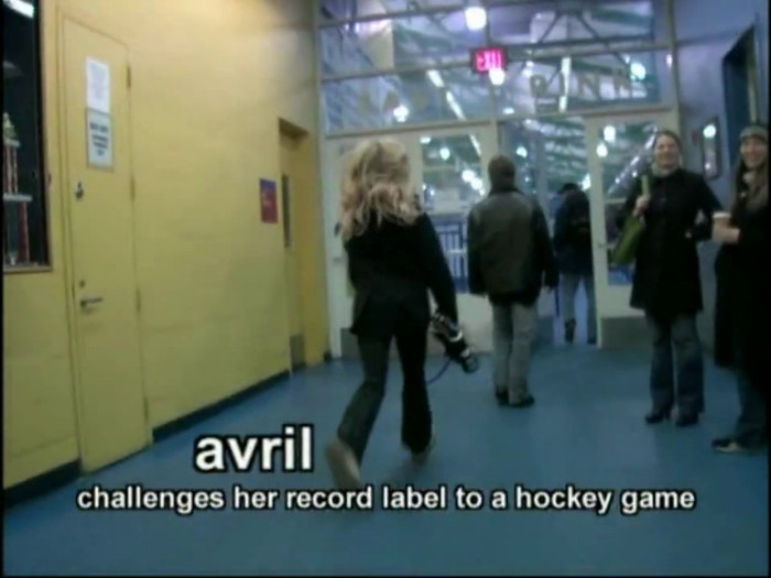 Bonez Tour Documentary [HD] Part2 - Avril Lavigne 5538