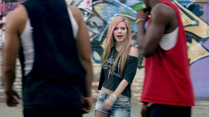 Avril Lavigne - What The Hell_youtube_original 1243 - Avril - Lavigne - What - The - Hell - oo3
