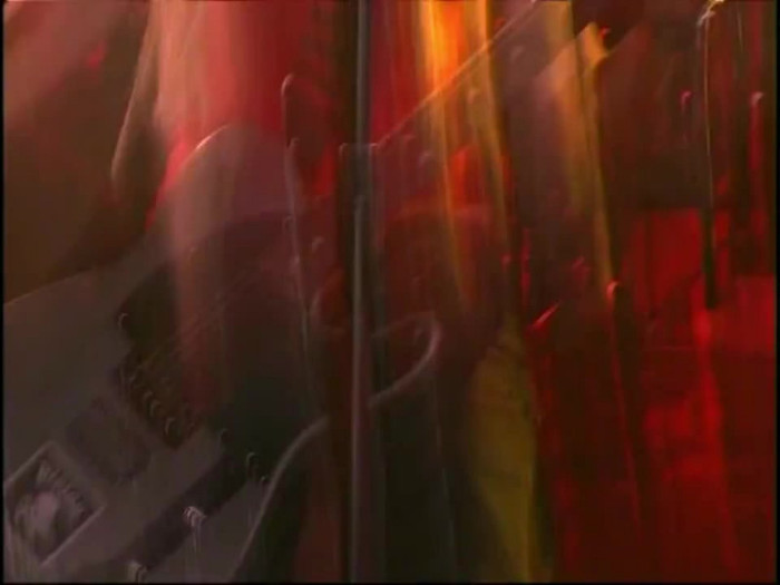 Bonez Tour Documentary [HD] Part2 - Avril Lavigne 3627 - Avril - Lavigne - 2008 - Bonez - Tour - Documentary - oo8