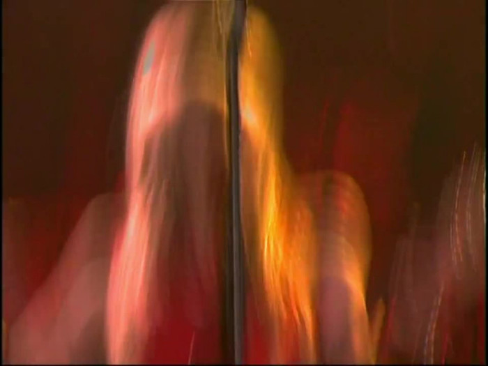 Bonez Tour Documentary [HD] Part2 - Avril Lavigne 3630 - Avril - Lavigne - 2008 - Bonez - Tour - Documentary - oo8