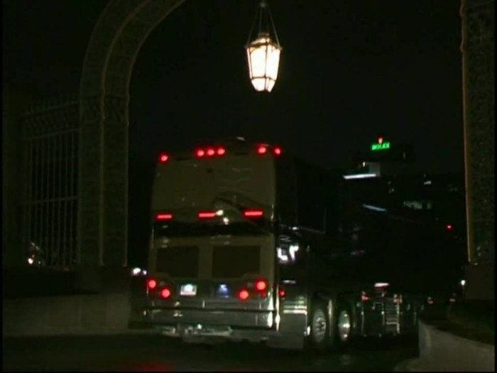 Bonez Tour Documentary [HD] Part2 - Avril Lavigne 4573