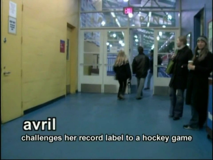 Bonez Tour Documentary [HD] Part2 - Avril Lavigne 5564