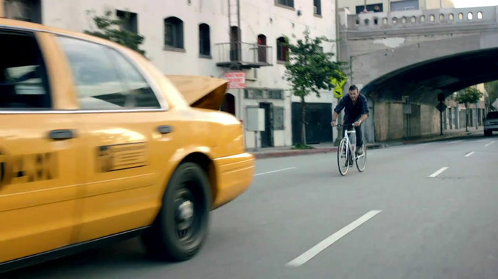 Avril Lavigne - What The Hell_youtube_original 0997