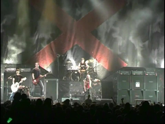Bonez Tour Documentary [HD] Part2 - Avril Lavigne 3198 - Avril - Lavigne - 2008 - Bonez - Tour - Documentary - oo7